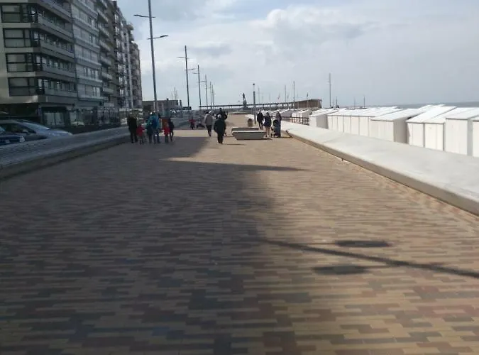 Op Zeedijk Appartement